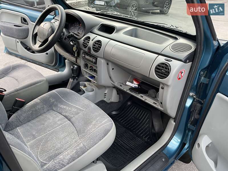 Мінівен Renault Kangoo 2004 в Вінниці фото 34 Мінівен Renault Kangoo 2004 в Вінниці