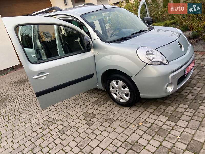 Мінівен Renault Kangoo 2013 в Луцьку