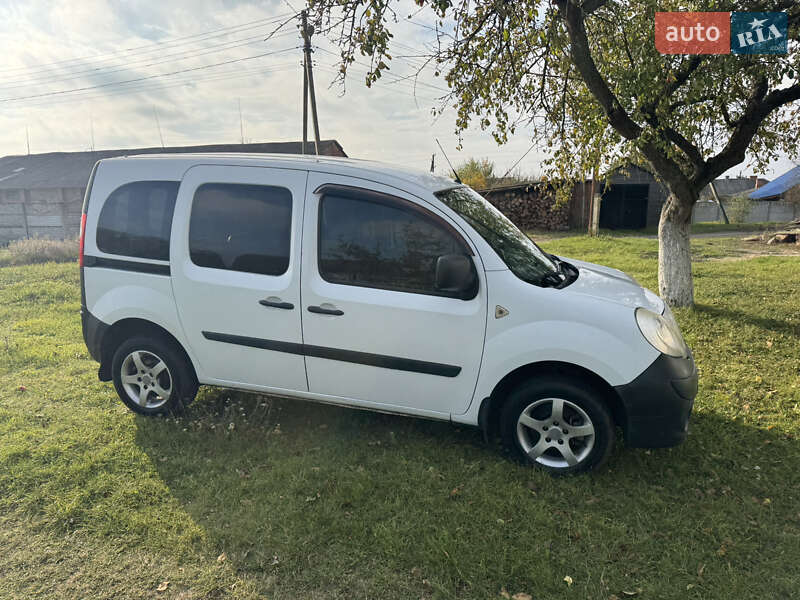 Минивэн Renault Kangoo 2008 в Ковеле