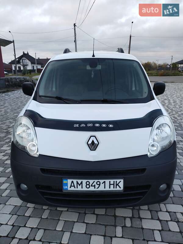 Мінівен Renault Kangoo 2010 в Житомирі