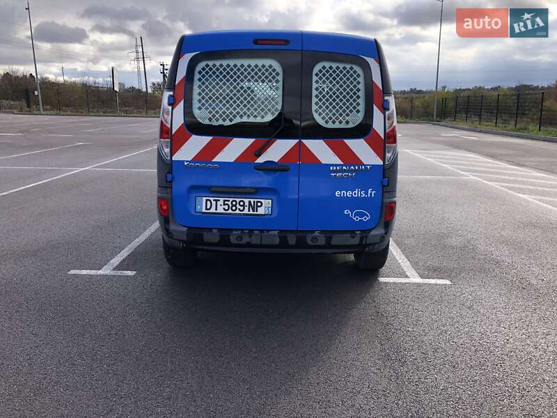 Грузовой фургон Renault Kangoo 2015 в Ровно фото 5 Грузовой фургон Renault Kangoo 2015 в Ровно