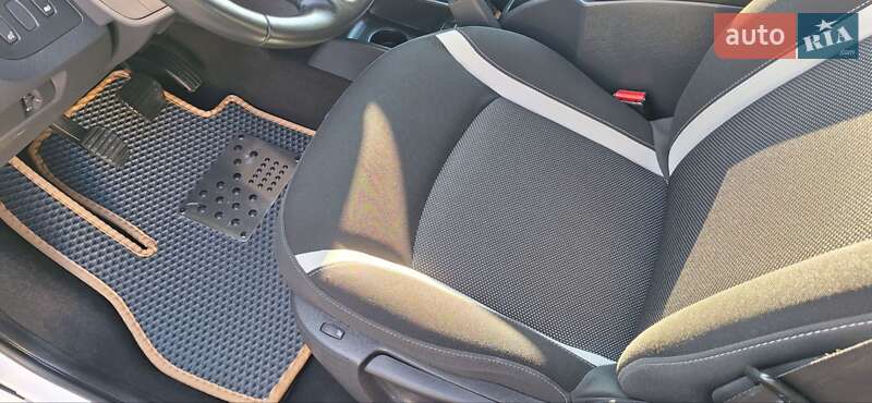 Мінівен Renault Kangoo 2014 в Новоархангельську фото 60 Мінівен Renault Kangoo 2014 в Новоархангельську