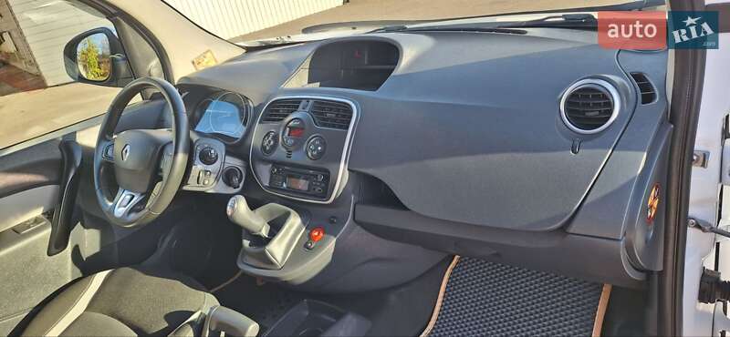 Мінівен Renault Kangoo 2014 в Новоархангельську фото 81 Мінівен Renault Kangoo 2014 в Новоархангельську