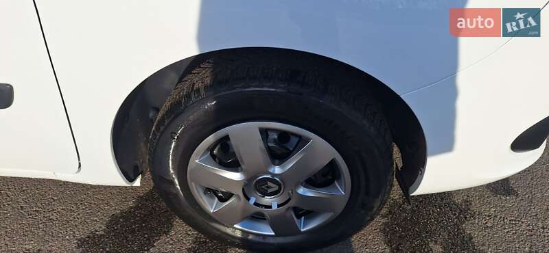 Мінівен Renault Kangoo 2014 в Новоархангельську фото 118 Мінівен Renault Kangoo 2014 в Новоархангельську