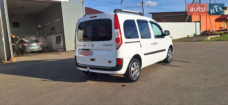 Мінівен Renault Kangoo 2014 в Новоархангельську фото 126 Мінівен Renault Kangoo 2014 в Новоархангельську