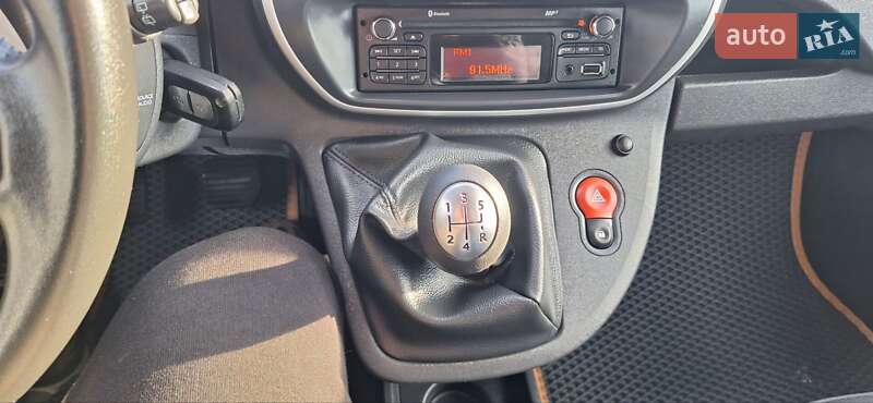 Мінівен Renault Kangoo 2014 в Новоархангельську фото 134 Мінівен Renault Kangoo 2014 в Новоархангельську