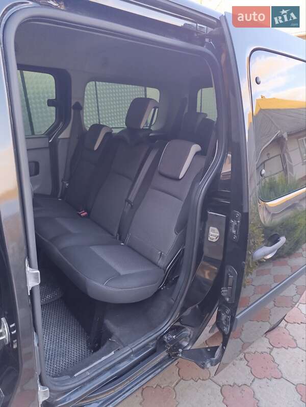 Мінівен Renault Kangoo 2013 в Чернівцях фото 9 Мінівен Renault Kangoo 2013 в Чернівцях