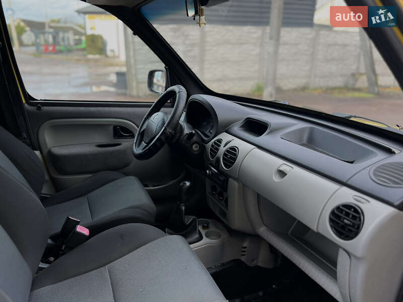 Минивэн Renault Kangoo 2006 в Житомире