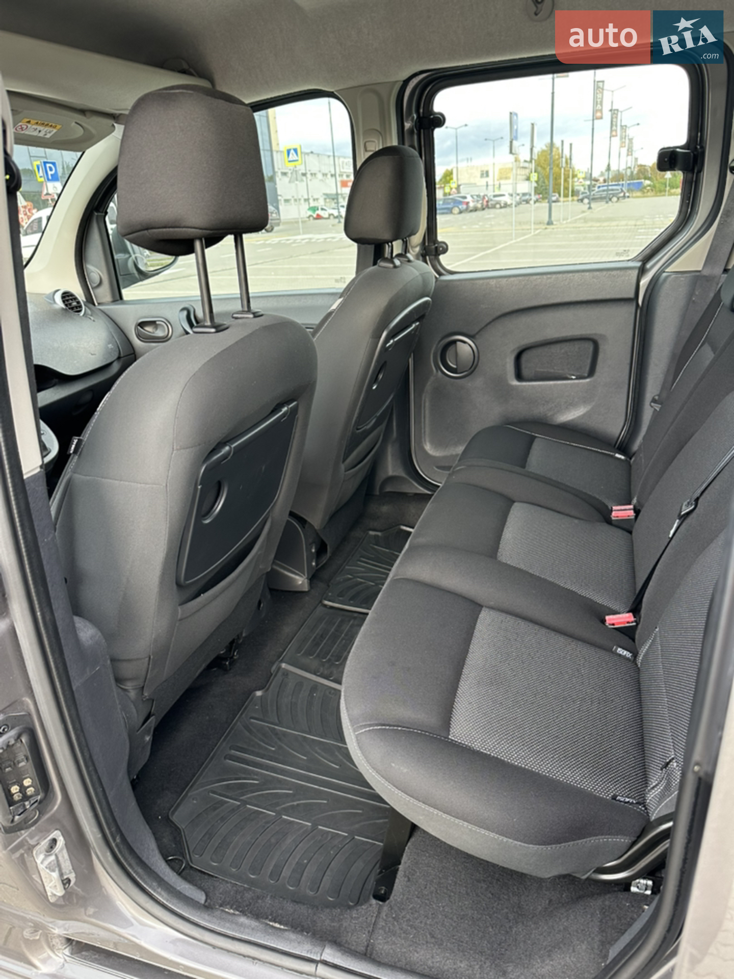 2015 Renault Kangoo - мініатюра 30