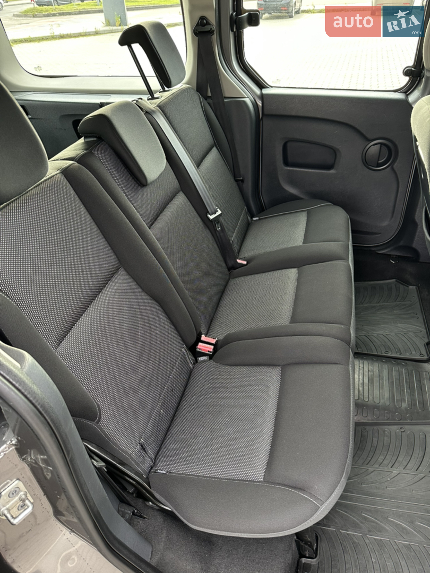 2015 Renault Kangoo - мініатюра 44