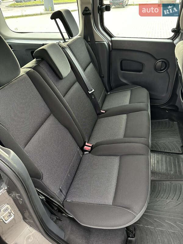 Минивэн Renault Kangoo 2015 в Львове фото 44 Минивэн Renault Kangoo 2015 в Львове