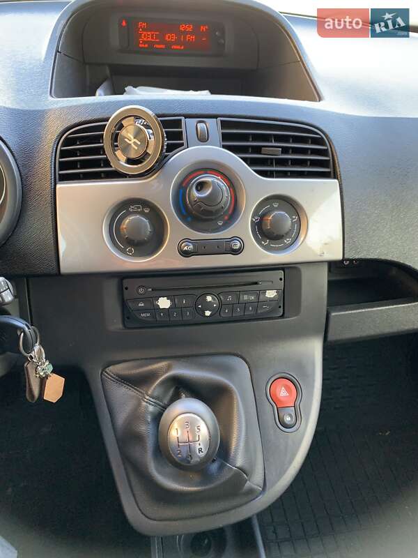 Мінівен Renault Kangoo 2011 в Києві