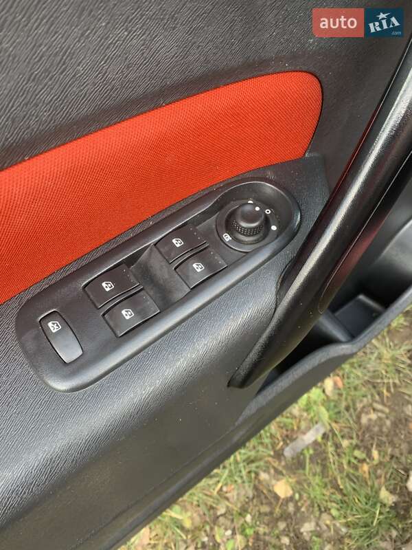 Мінівен Renault Kangoo 2012 в Дубні фото 22 Мінівен Renault Kangoo 2012 в Дубні