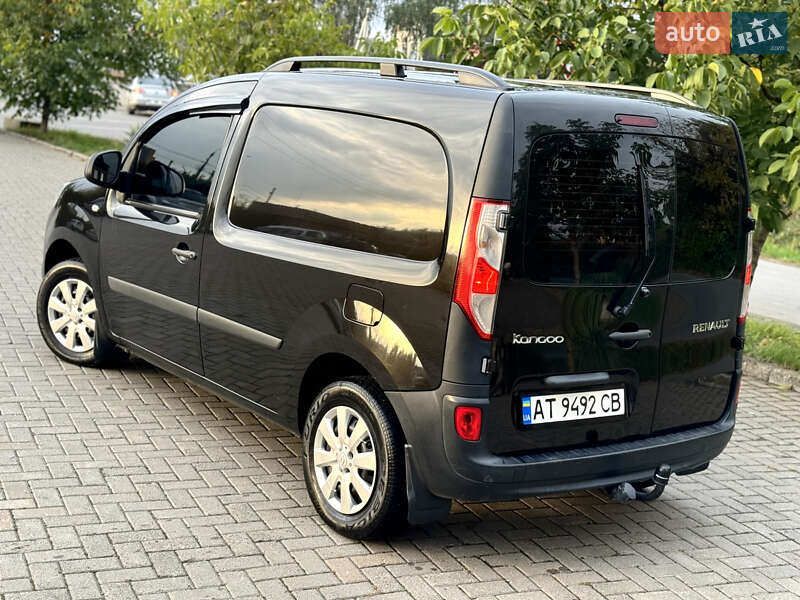 Грузовой фургон Renault Kangoo 2014 в Черновцах