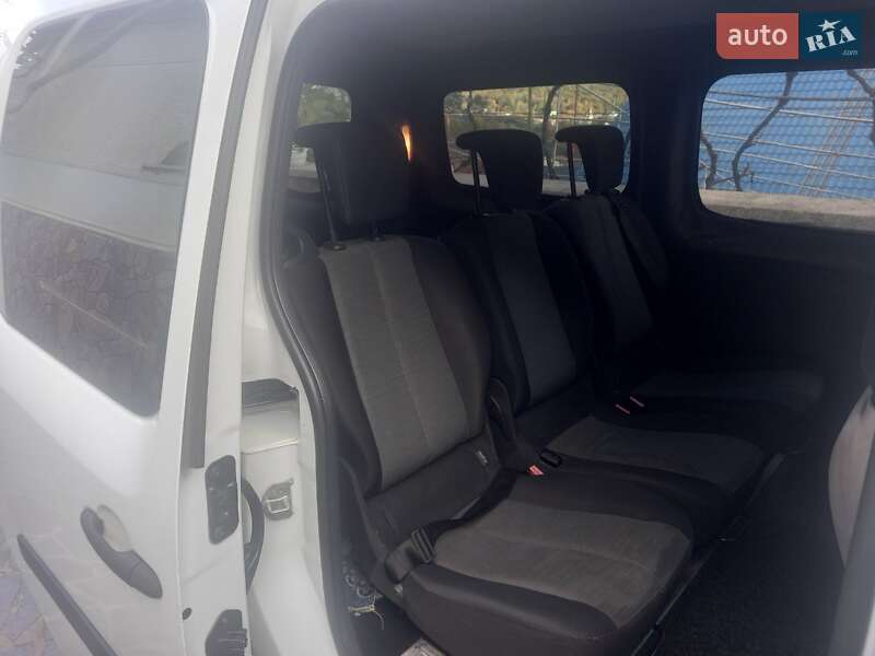 Мінівен Renault Kangoo 2012 в Мукачевому