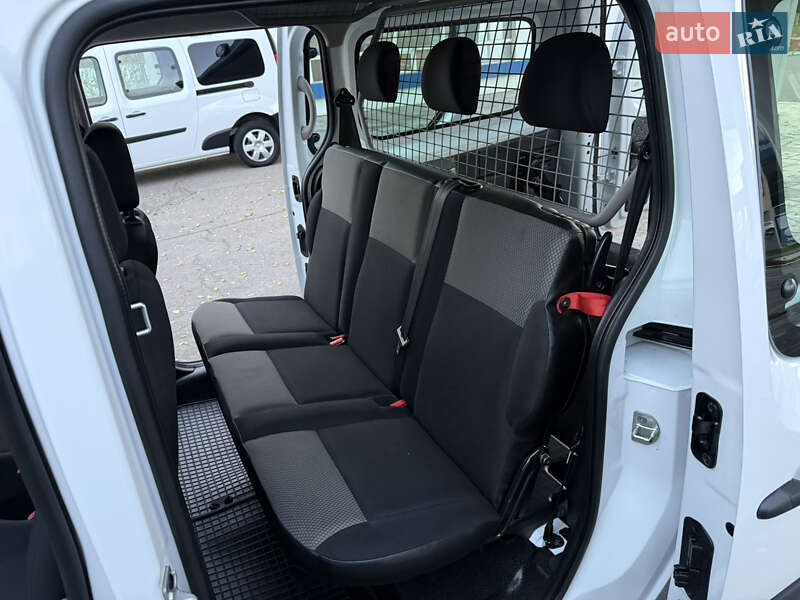 Минивэн Renault Kangoo 2019 в Днепре фото 58 Минивэн Renault Kangoo 2019 в Днепре