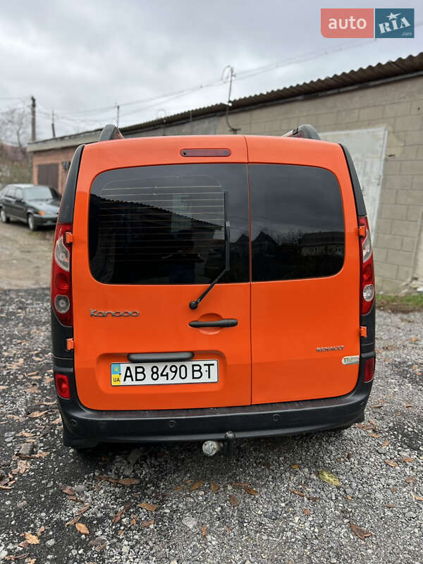 Грузовой фургон Renault Kangoo 2009 в Баре