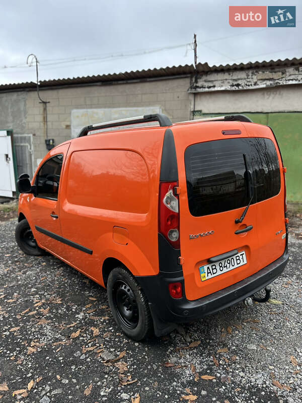 Грузовой фургон Renault Kangoo 2009 в Баре