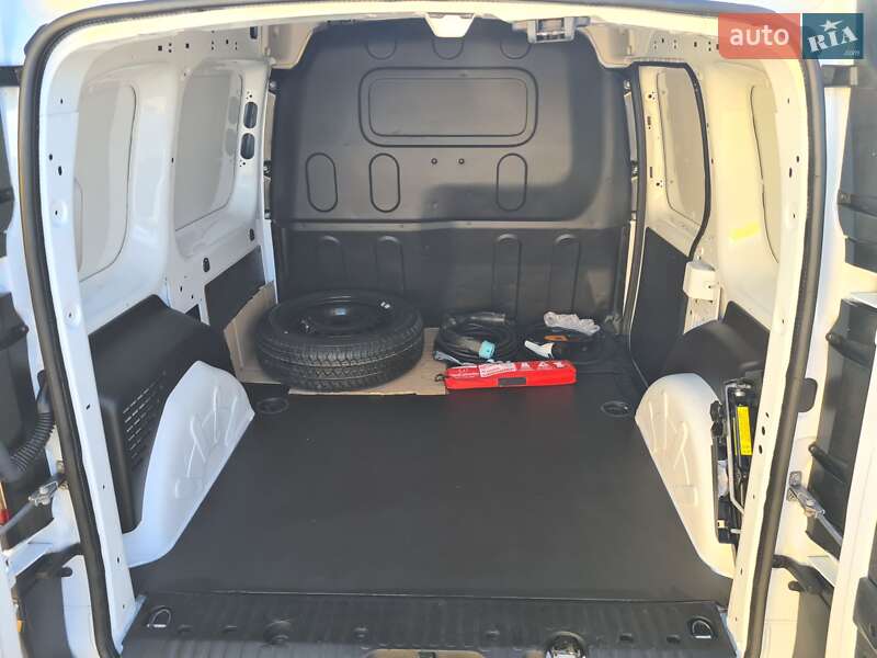 Другие грузовики Renault Kangoo 2019 в Дубно