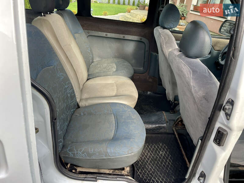 Мінівен Renault Kangoo 2000 в Рівному