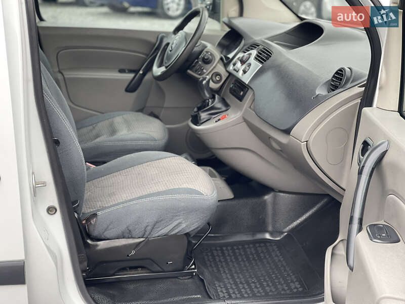 Минивэн Renault Kangoo 2009 в Черновцах