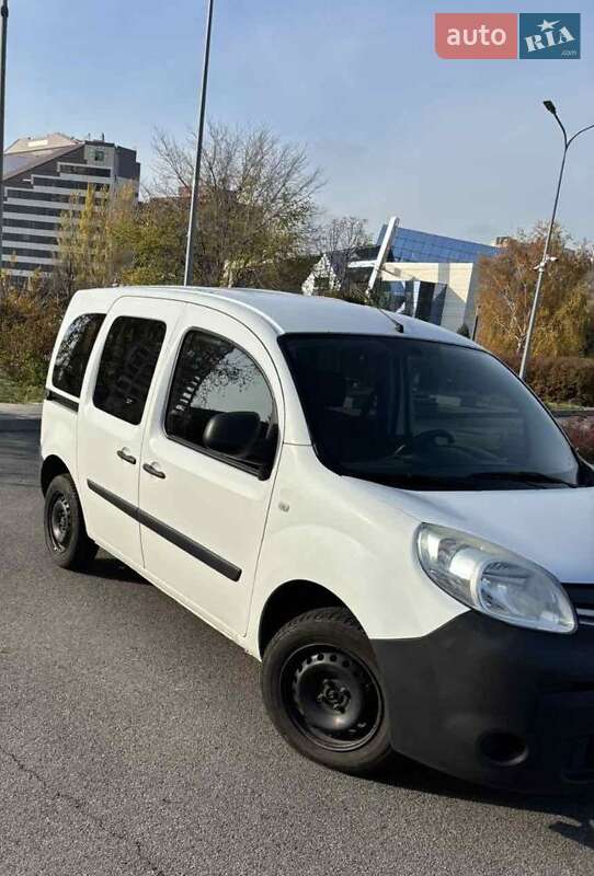 Минивэн Renault Kangoo 2016 в Днепре фото 7 Минивэн Renault Kangoo 2016 в Днепре