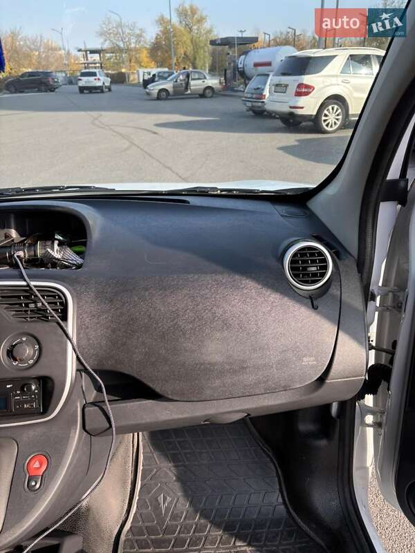 Минивэн Renault Kangoo 2016 в Днепре фото 11 Минивэн Renault Kangoo 2016 в Днепре