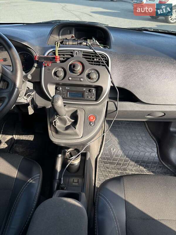 Минивэн Renault Kangoo 2016 в Днепре фото 10 Минивэн Renault Kangoo 2016 в Днепре