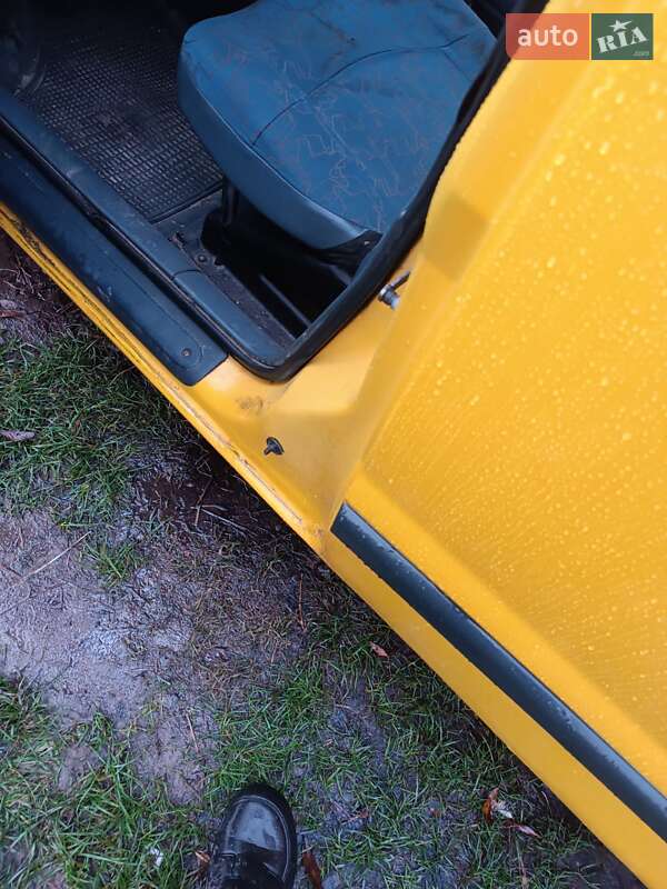 Минивэн Renault Kangoo 2000 в Колках