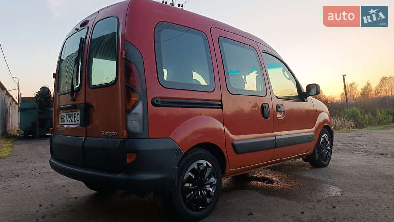 Минивэн Renault Kangoo 2003 в Ровно фото 9 Минивэн Renault Kangoo 2003 в Ровно