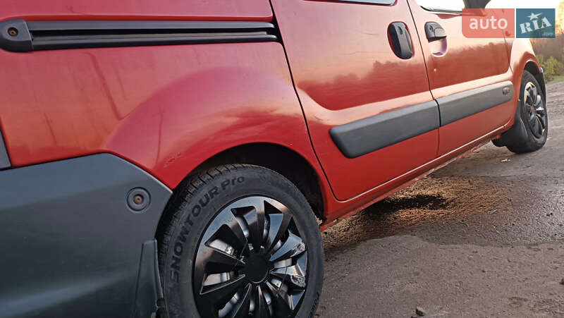 Минивэн Renault Kangoo 2003 в Ровно фото 12 Минивэн Renault Kangoo 2003 в Ровно