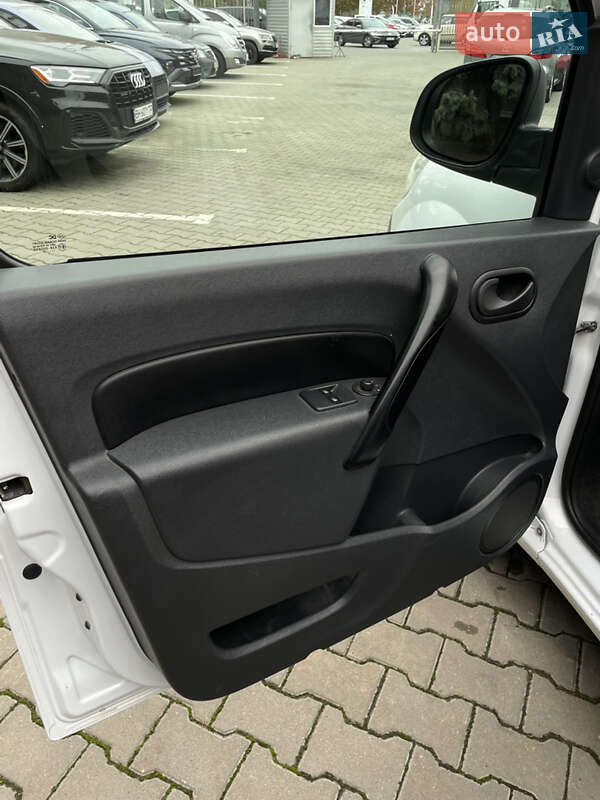 Минивэн Renault Kangoo 2015 в Одессе