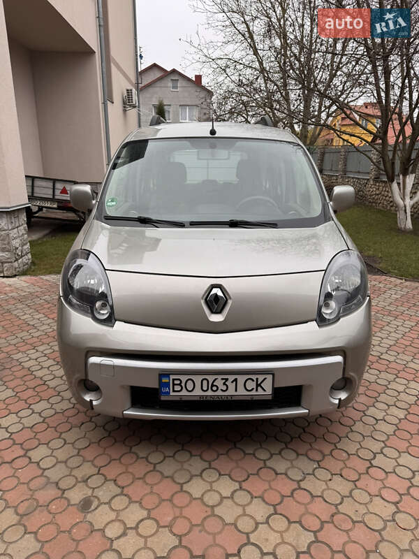 Мінівен Renault Kangoo 2010 в Тернополі фото 2 Мінівен Renault Kangoo 2010 в Тернополі