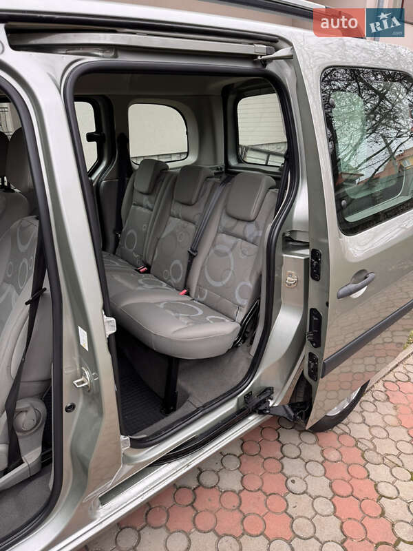 Мінівен Renault Kangoo 2010 в Тернополі фото 18 Мінівен Renault Kangoo 2010 в Тернополі