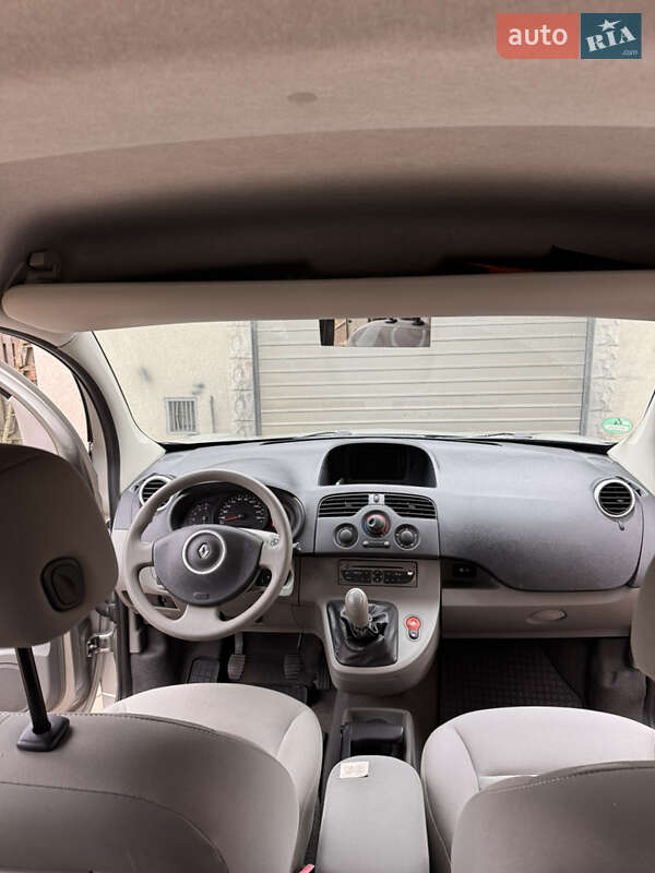 Мінівен Renault Kangoo 2010 в Тернополі фото 24 Мінівен Renault Kangoo 2010 в Тернополі