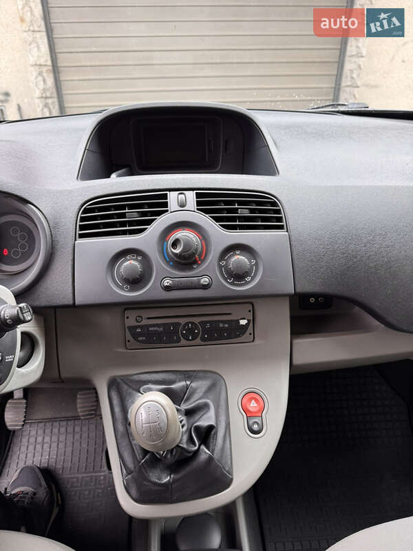 Мінівен Renault Kangoo 2010 в Тернополі фото 29 Мінівен Renault Kangoo 2010 в Тернополі