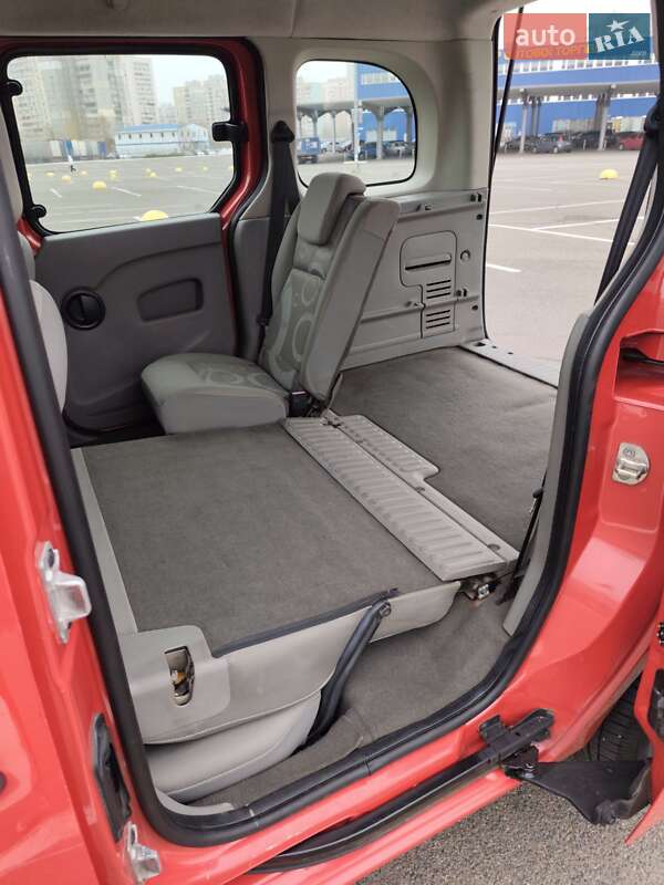 Мінівен Renault Kangoo 2010 в Києві