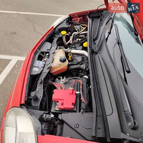 Мінівен Renault Kangoo 2010 в Києві