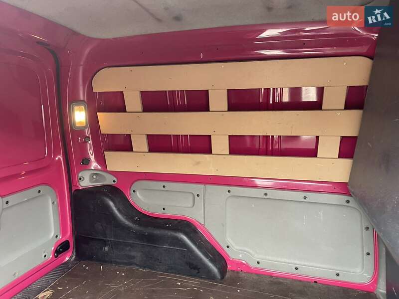 Грузовой фургон Renault Kangoo 2004 в Залещиках