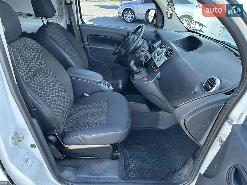 Грузопассажирский фургон Renault Kangoo 2014 в Киеве фото 34 Грузопассажирский фургон Renault Kangoo 2014 в Киеве