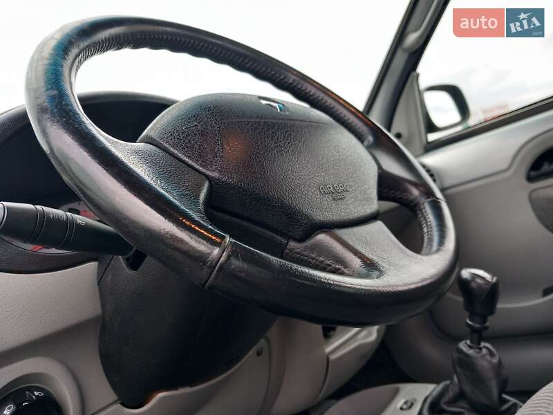 Минивэн Renault Kangoo 2002 в Городке фото 35 Минивэн Renault Kangoo 2002 в Городке