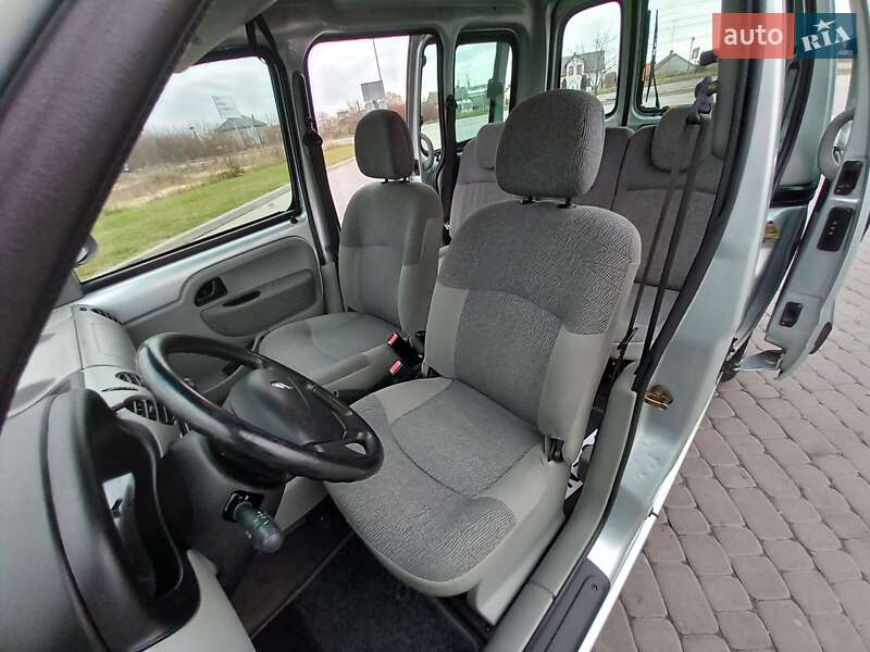 Минивэн Renault Kangoo 2002 в Городке фото 40 Минивэн Renault Kangoo 2002 в Городке