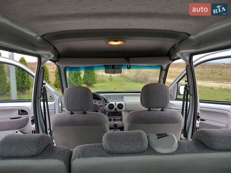 Минивэн Renault Kangoo 2002 в Городке фото 55 Минивэн Renault Kangoo 2002 в Городке