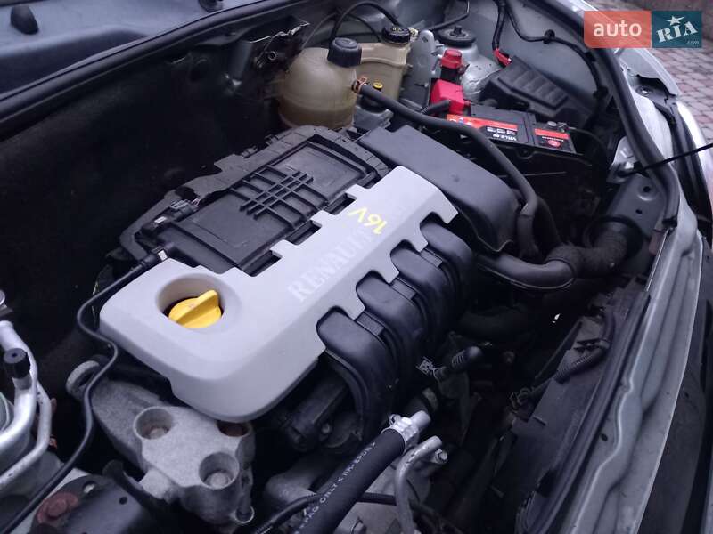 Минивэн Renault Kangoo 2002 в Городке фото 61 Минивэн Renault Kangoo 2002 в Городке