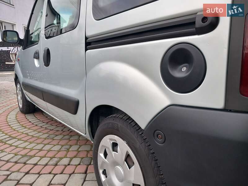 Минивэн Renault Kangoo 2002 в Городке фото 274 Минивэн Renault Kangoo 2002 в Городке