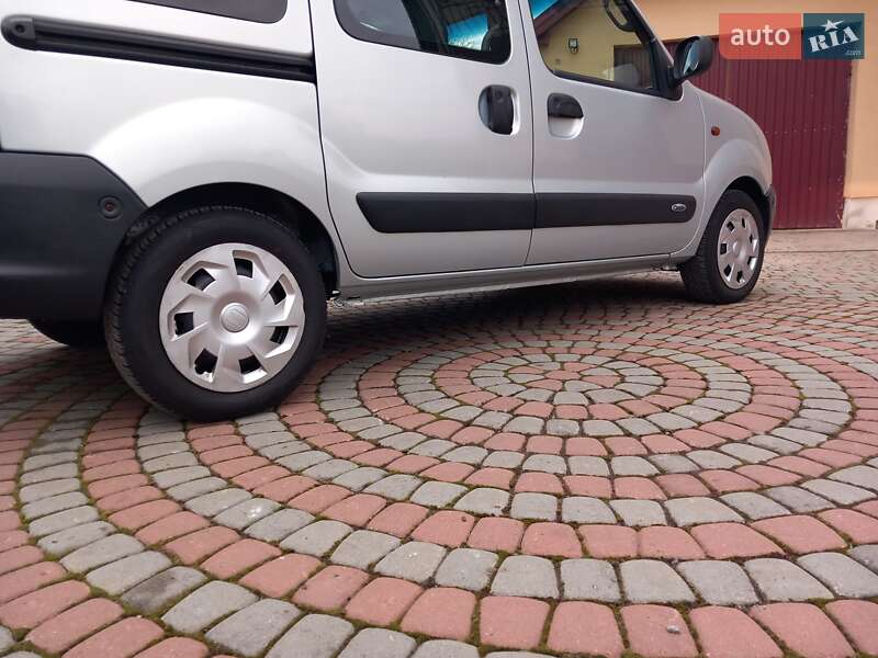 Минивэн Renault Kangoo 2002 в Городке фото 776 Минивэн Renault Kangoo 2002 в Городке