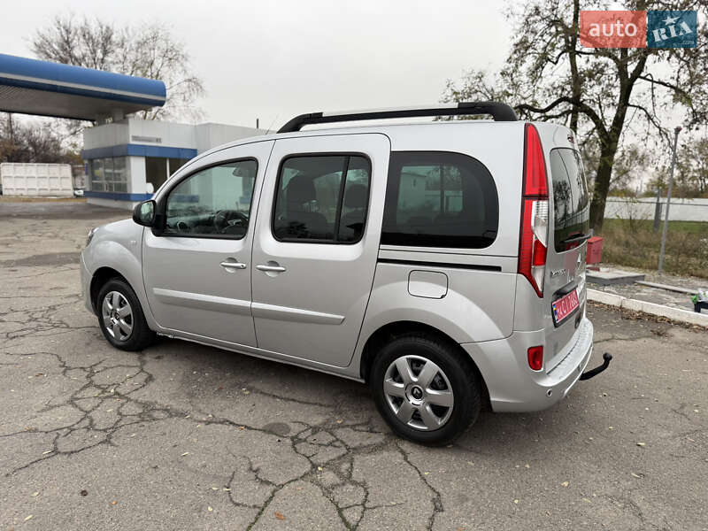 Мінівен Renault Kangoo 2016 в Дніпрі