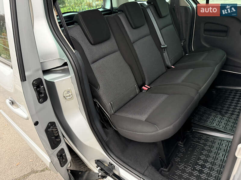 Мінівен Renault Kangoo 2016 в Дніпрі