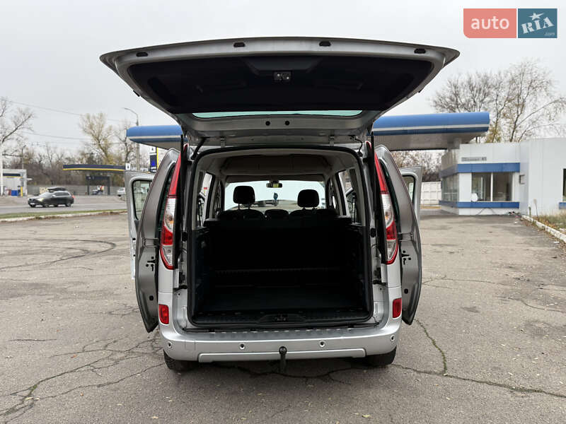 Мінівен Renault Kangoo 2016 в Дніпрі