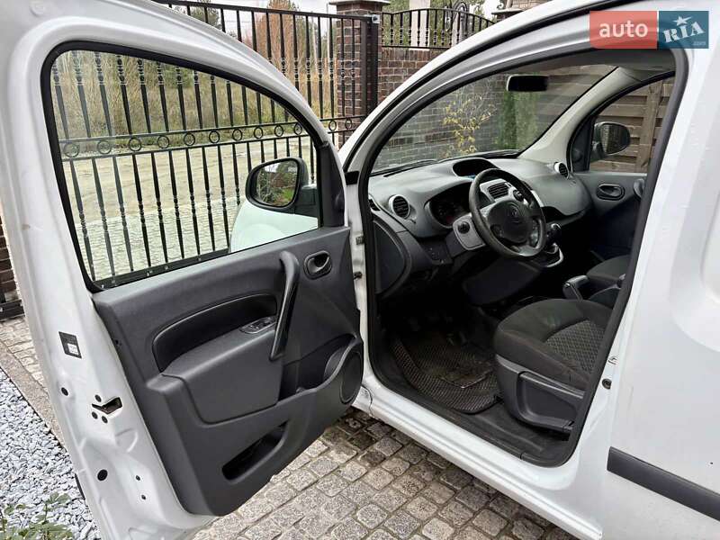 Грузовой фургон Renault Kangoo 2013 в Киеве фото 3 Грузовой фургон Renault Kangoo 2013 в Киеве
